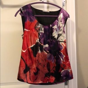 Tahari shell in red, purple, black and white print
